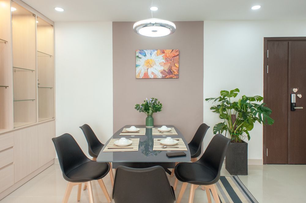 Хошимин: Refined Saigon - Rivergate Apartment