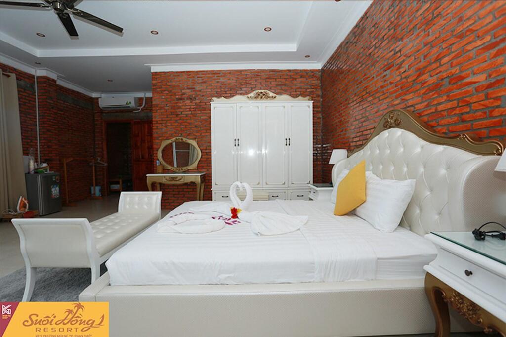 Фантхьет: Suoi Hong Resort