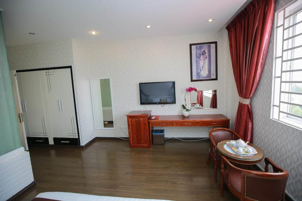 Тхузаумот: Lavender Hotel