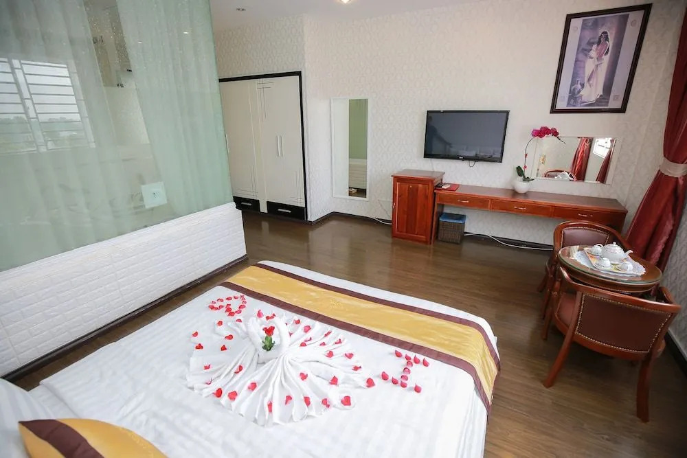 Тхузаумот: Lavender Hotel