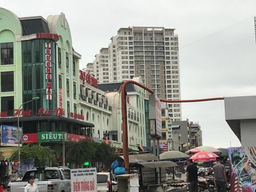 Халонг: Sky Halong Hotel