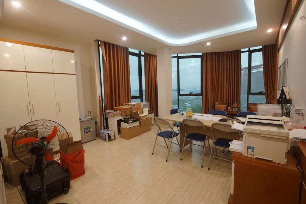 Бакнинь: Ninh Phong Hotel