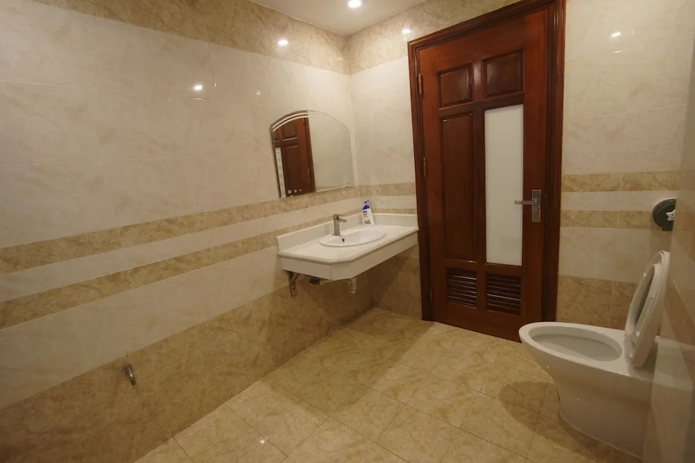 Бакнинь: Ninh Phong Hotel