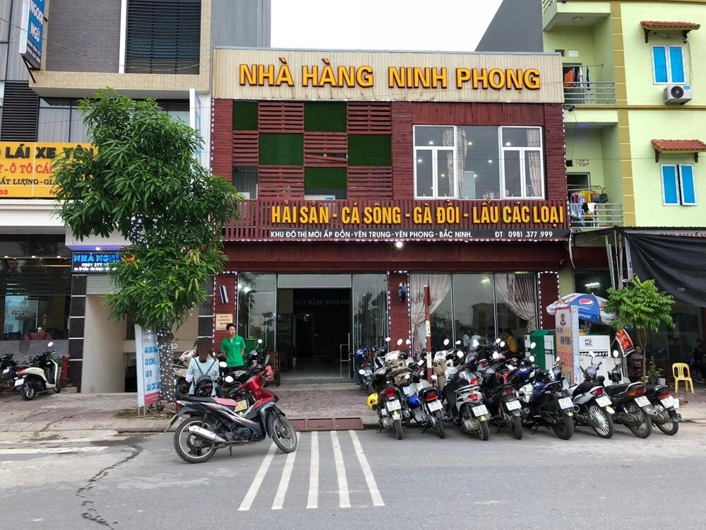 Бакнинь: Ninh Phong Hotel