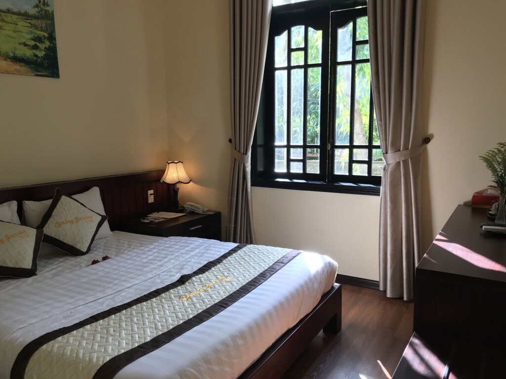 Хюэ: Spring Garden Villa