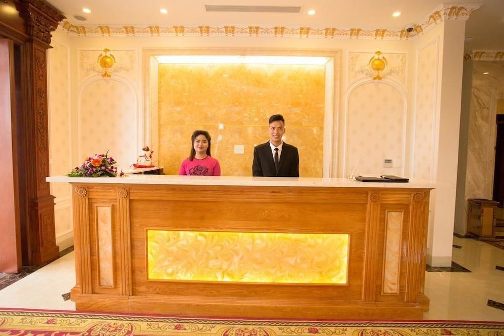 Халонг: Lakeside Hotel