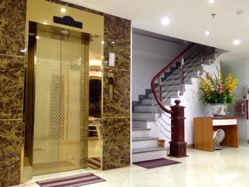 Бакнинь: Haengbok Hotel