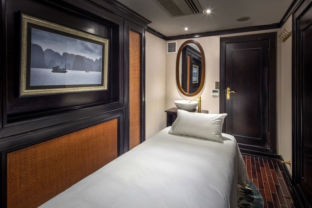 Халонг: President Cruises