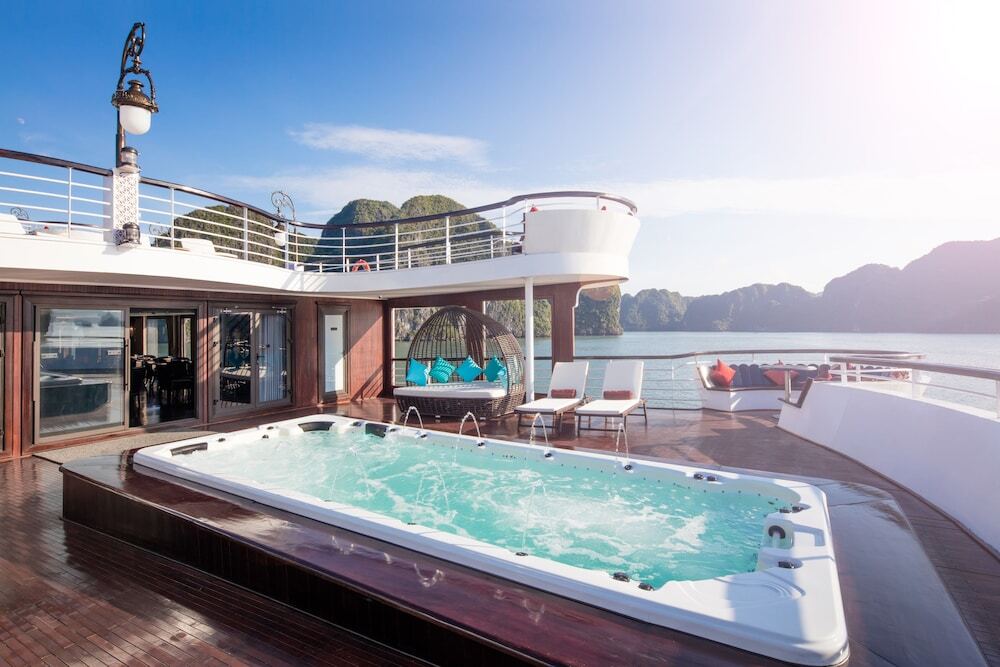 Халонг: President Cruises