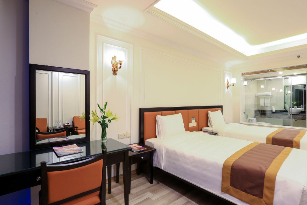 Халонг: Galaxy Ha long Hotel
