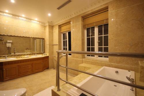 Халонг: Anh Duong Hotel and Spa