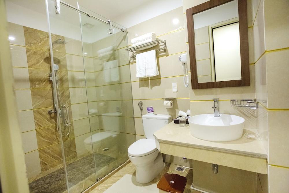 Хайфон: 3MG Lakeside Hotel