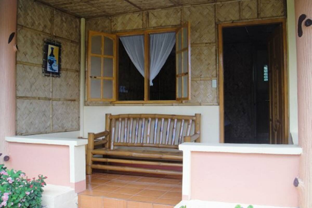 Хайфон: 3MG Lakeside Hotel