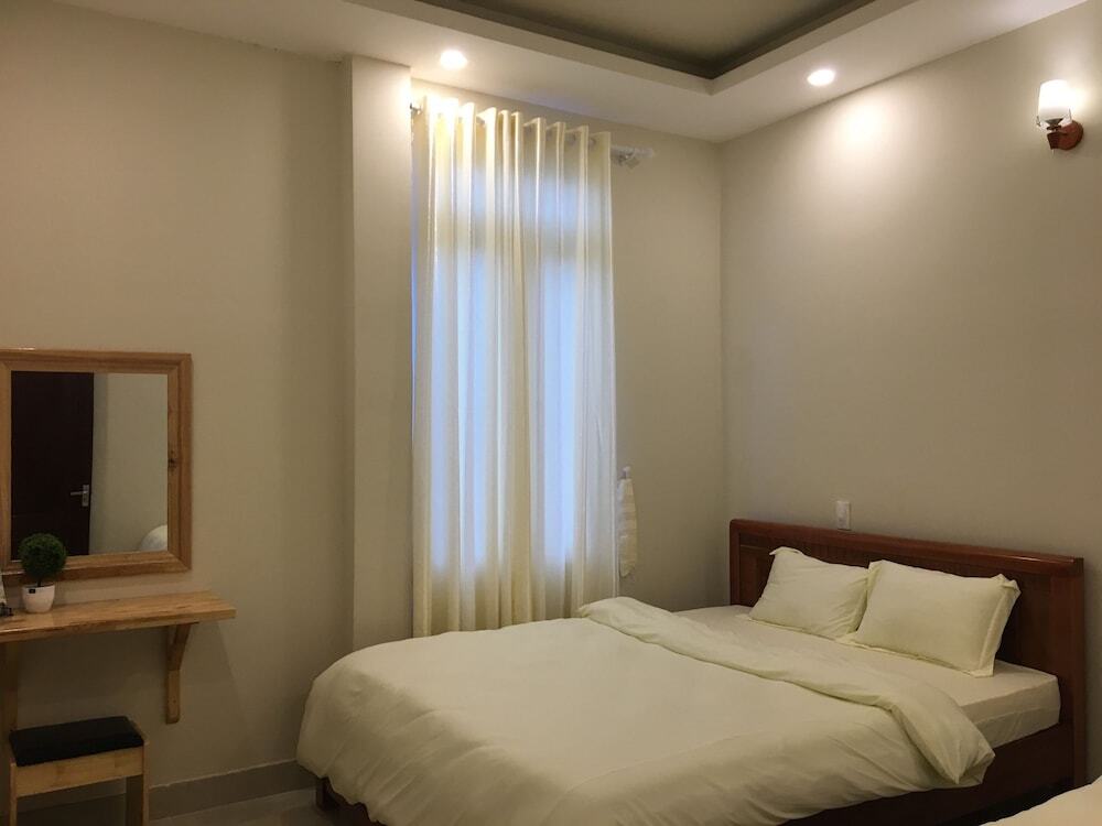 Далат: White House Dalat