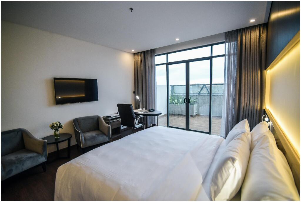 Биен-Хоа: The Mira Central Park Hotel
