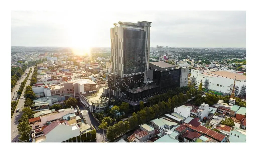 Биен-Хоа: The Mira Central Park Hotel
