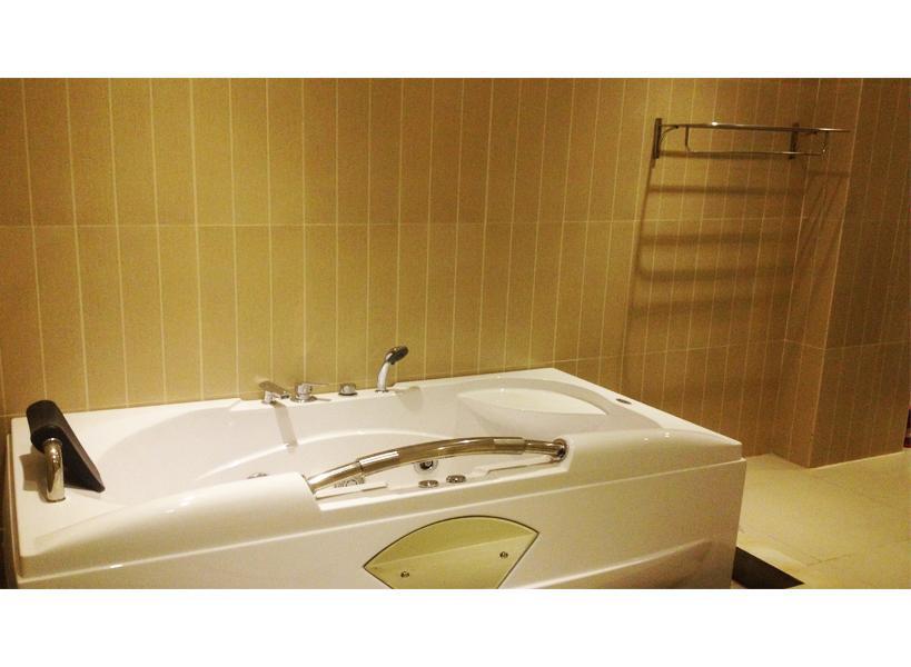 Хаулок: Hoang Gia Hotel Thanh Hoa