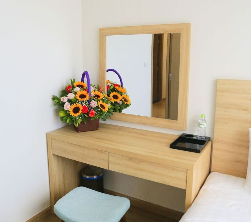 Халонг: DTJ Hometel Ha Long