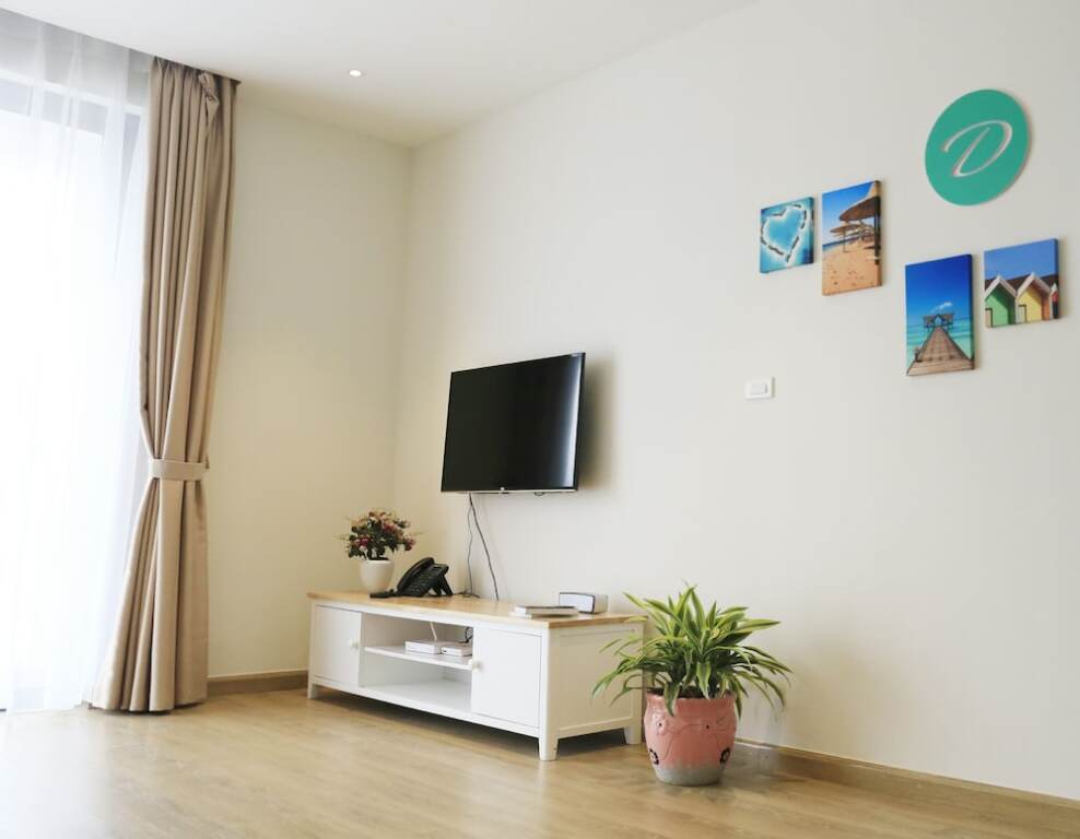 Халонг: DTJ Hometel Ha Long