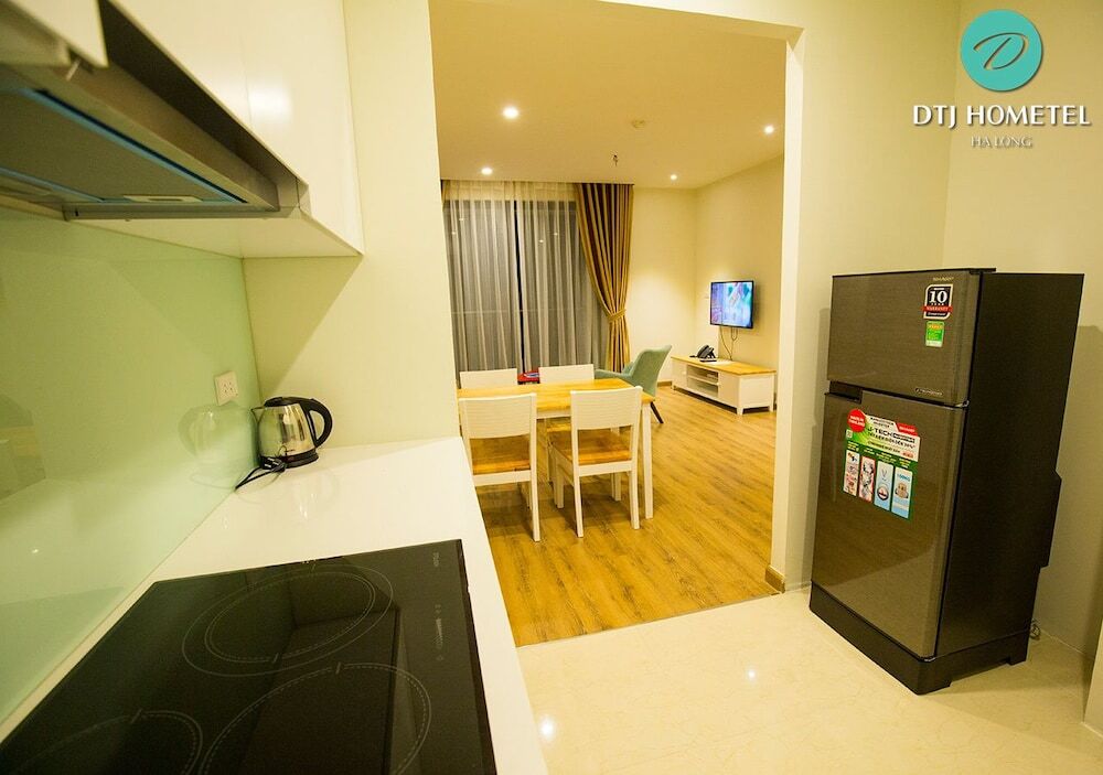 Халонг: DTJ Hometel Ha Long