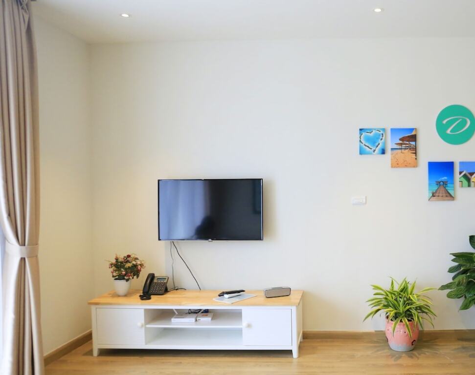 Халонг: DTJ Hometel Ha Long