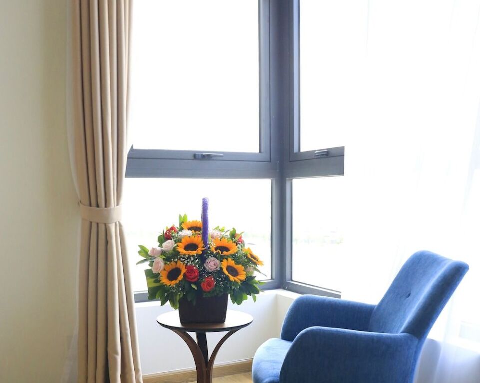 Халонг: DTJ Hometel Ha Long