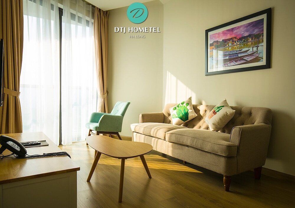 Халонг: DTJ Hometel Ha Long