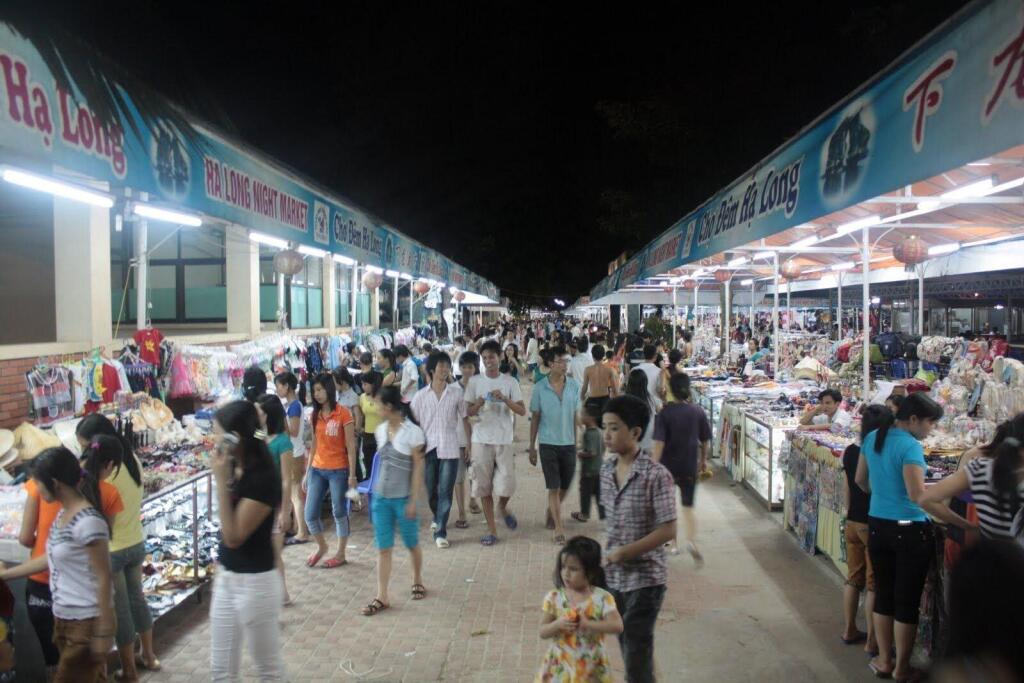 Халонг: DTJ Hometel Ha Long