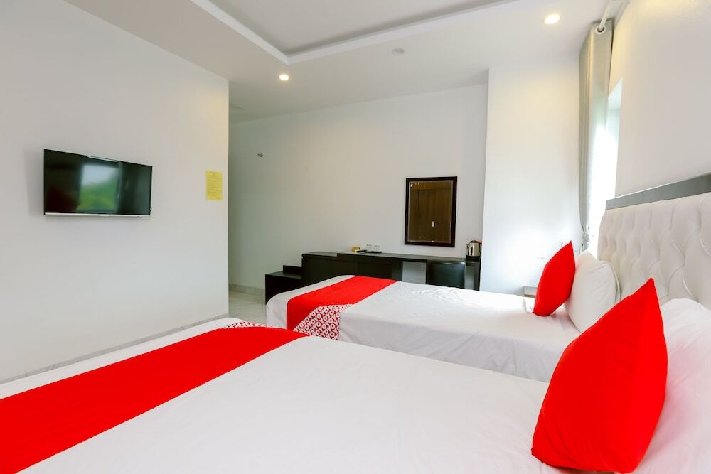 Халонг: OYO 597 Chieu Duong Hotel