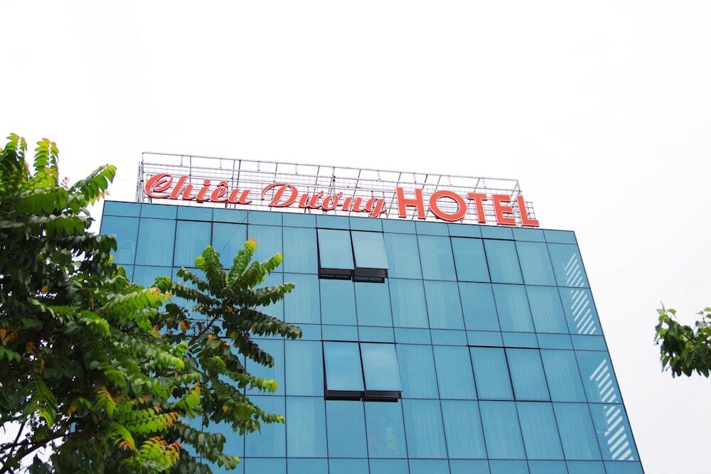 Халонг: OYO 597 Chieu Duong Hotel