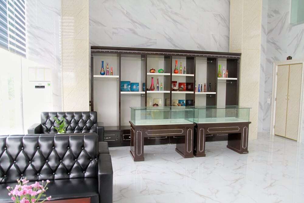 Халонг: OYO 597 Chieu Duong Hotel