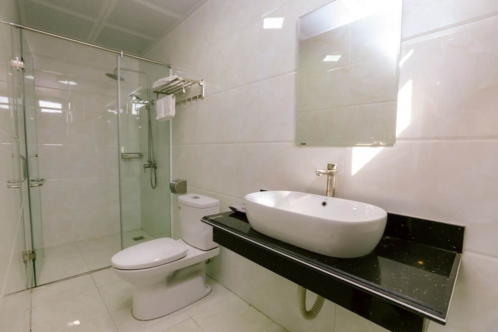 Халонг: OYO 597 Chieu Duong Hotel