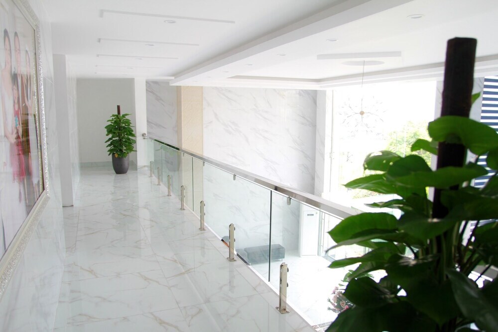 Халонг: OYO 597 Chieu Duong Hotel