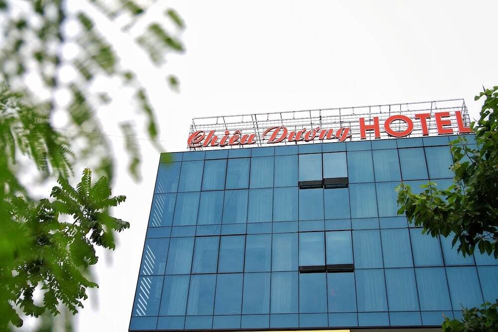 Халонг: OYO 597 Chieu Duong Hotel