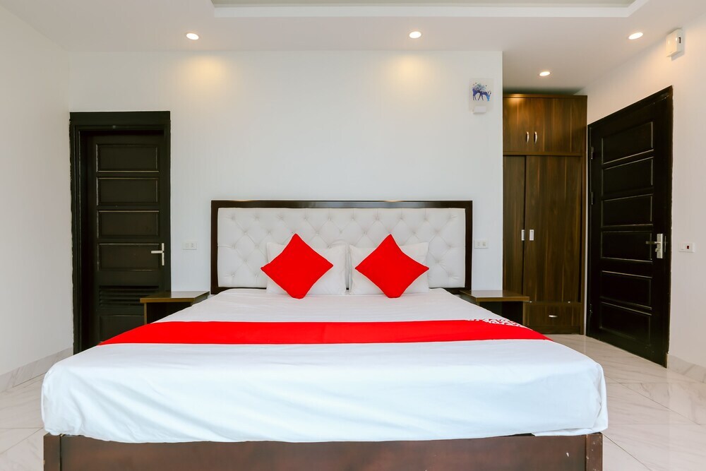 Халонг: OYO 597 Chieu Duong Hotel