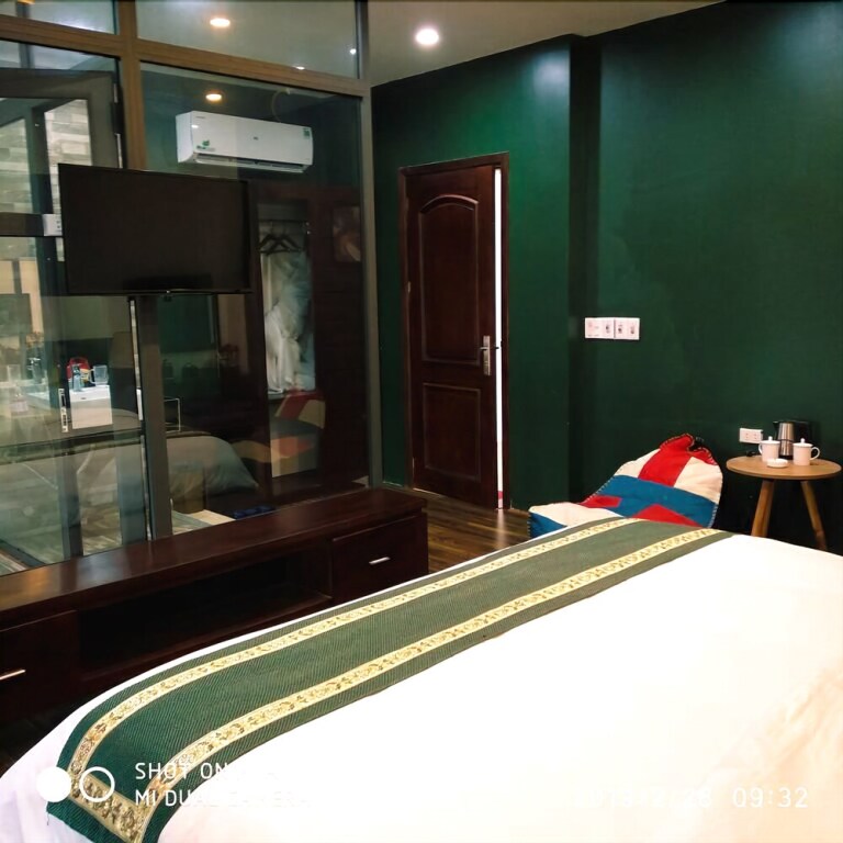 Лаокай: Khang Nhiên Hotel