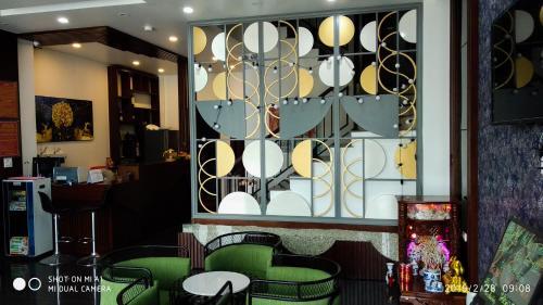 Лаокай: Khang Nhiên Hotel