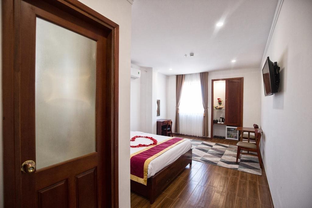 Плейку: Le Centre Hotel