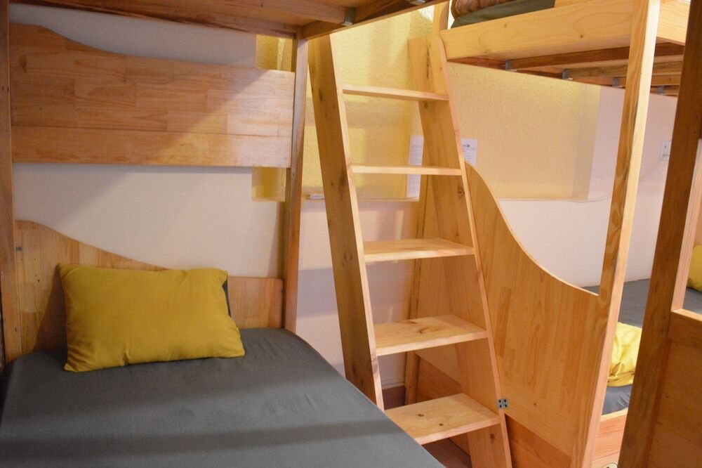Далат: Dora Hostel