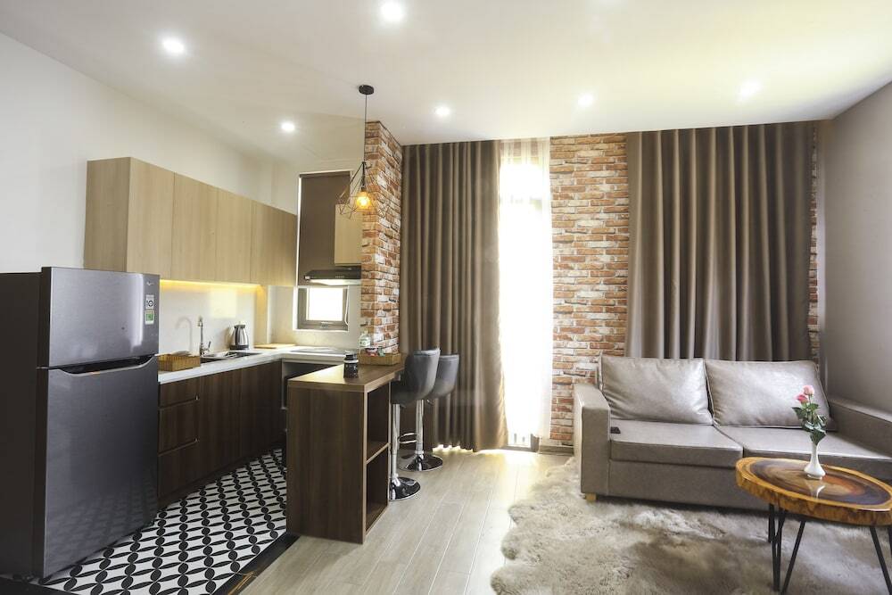 Дананг: The Rooster Cafe Dormitory  Studio