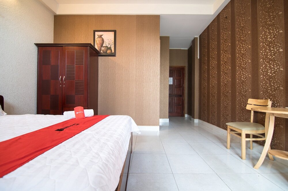 RedDoorz Plus near AEON Mall Tan Phu 2 — фото 2