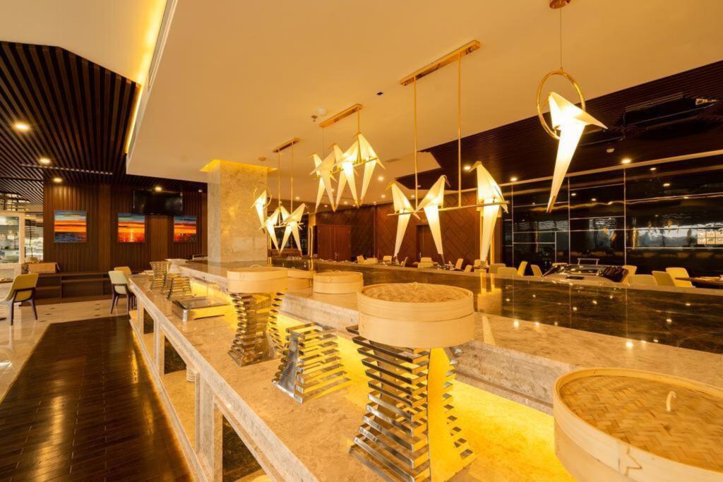 Хатинь: Eagle Hotel