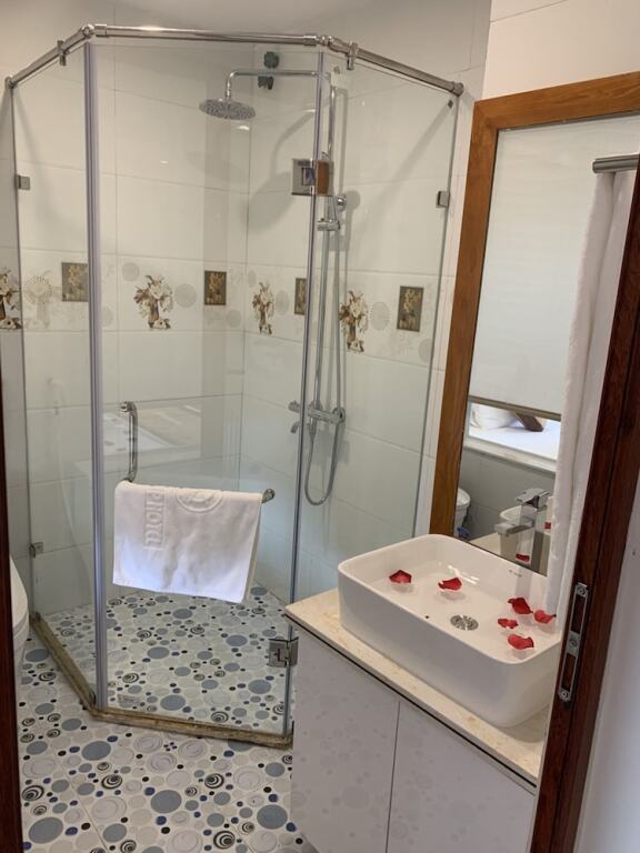 Халонг: Oyo 1120 Hai Anh Vip Hotel
