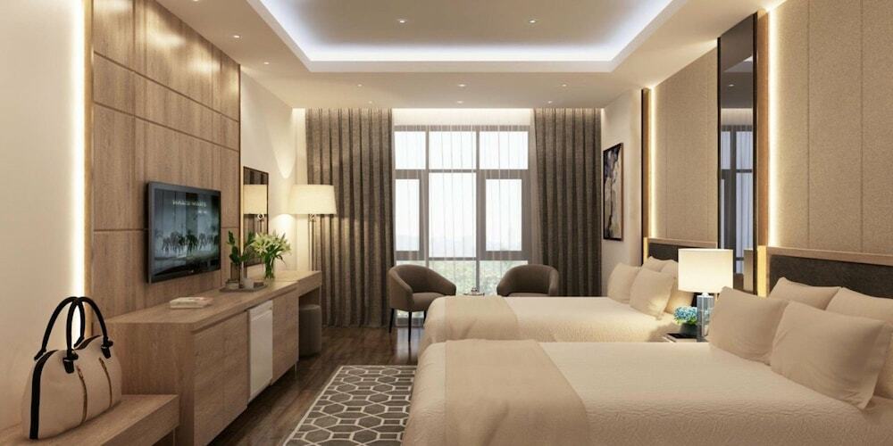 Халонг: Oyo 1120 Hai Anh Vip Hotel