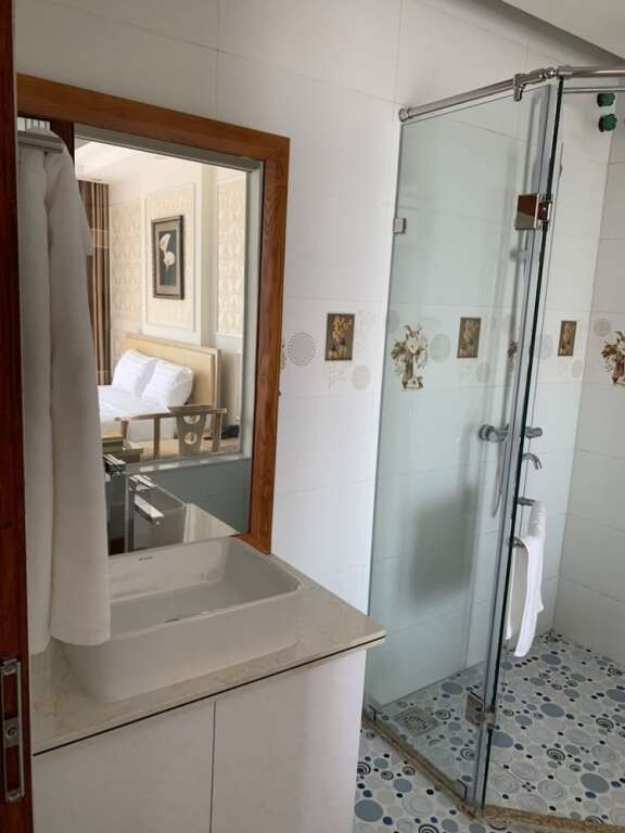 Халонг: Oyo 1120 Hai Anh Vip Hotel