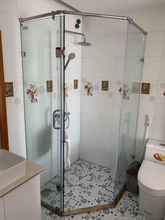 Халонг: Oyo 1120 Hai Anh Vip Hotel