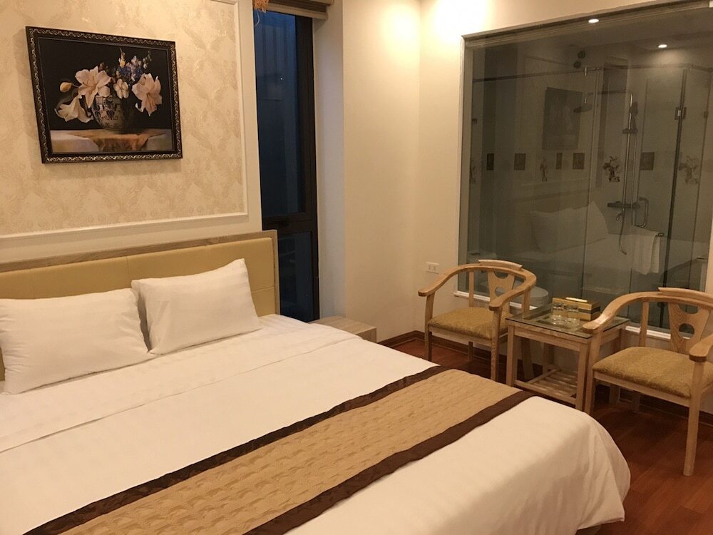 Халонг: Oyo 1120 Hai Anh Vip Hotel