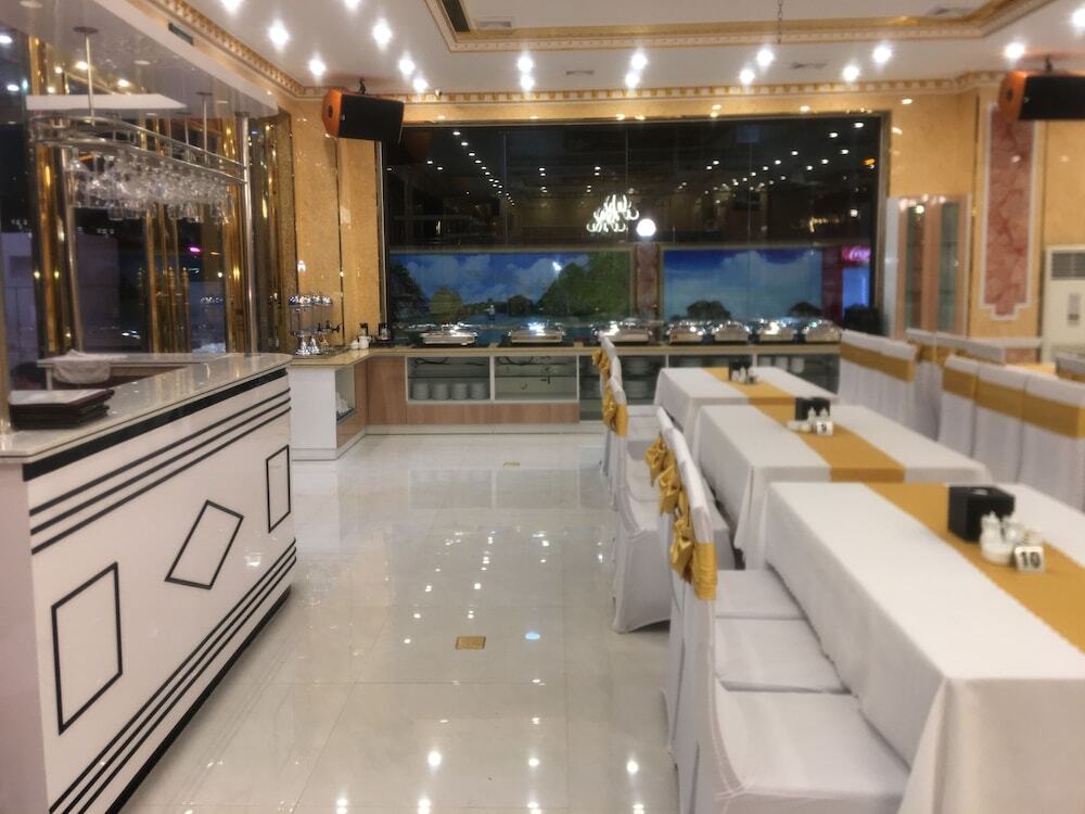 Халонг: Oyo 1120 Hai Anh Vip Hotel