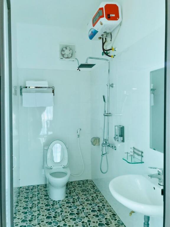 Дьенбьенфу: Pharma Hotel