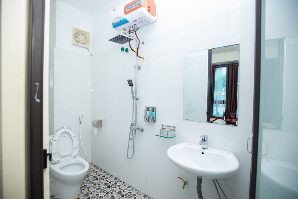 Дьенбьенфу: Pharma Hotel